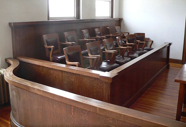 640px-Webster_County,_Nebraska_courthouse_courtroom_3