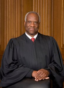 800px-Clarence_Thomas_official_SCOTUS_portrait