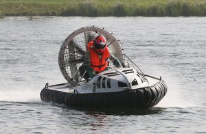 Formel 1 Hovercraft Rennboot