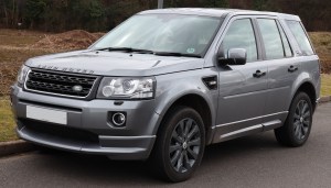 2013_Land_Rover_Freelander_Dynamic_SD4_Automatic_2.2_Front