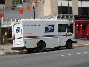 800px-USPS_Delivery_Truck_in_Washington_DC