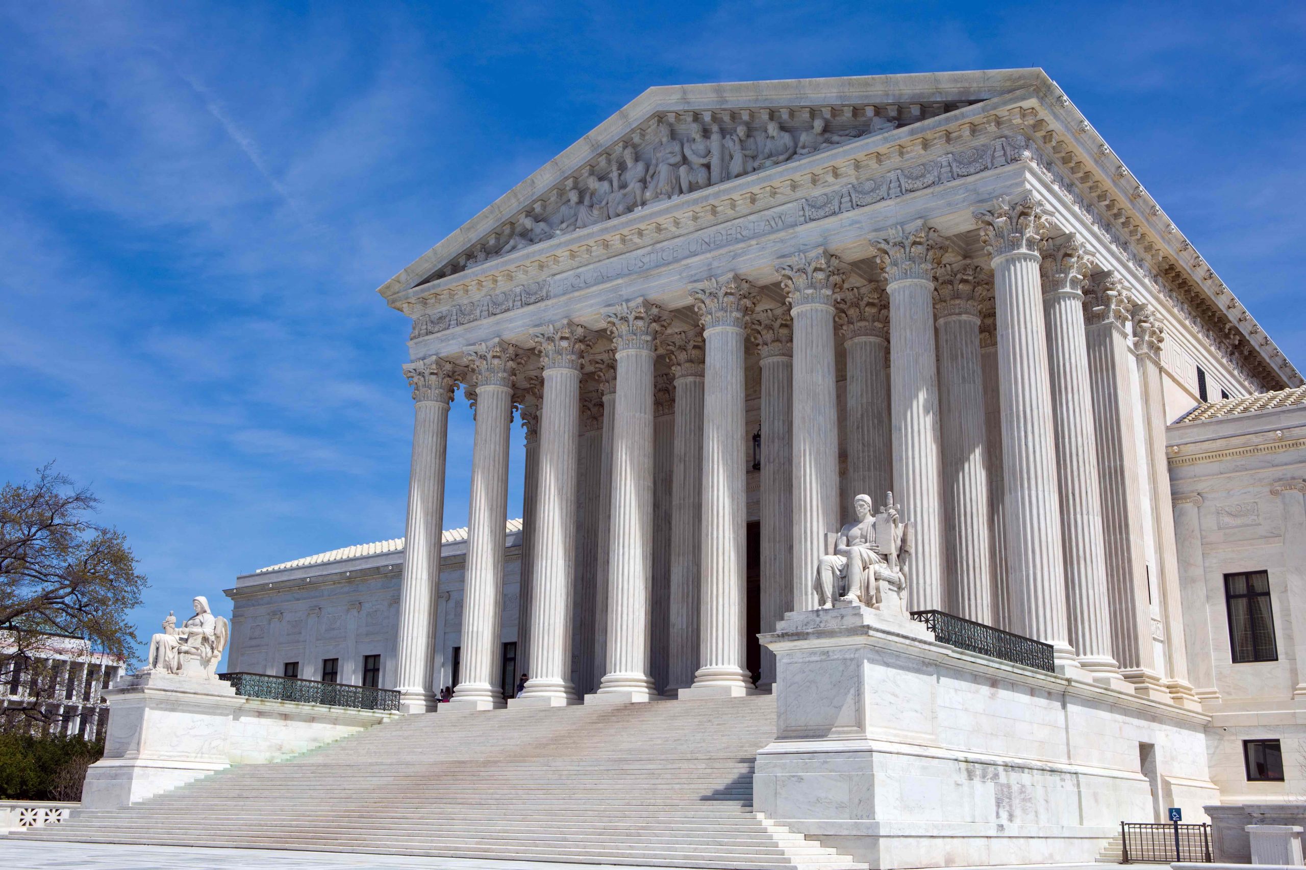 United,States,Supreme,Court,Building,Is,Located,In,Washington,,D.c.,