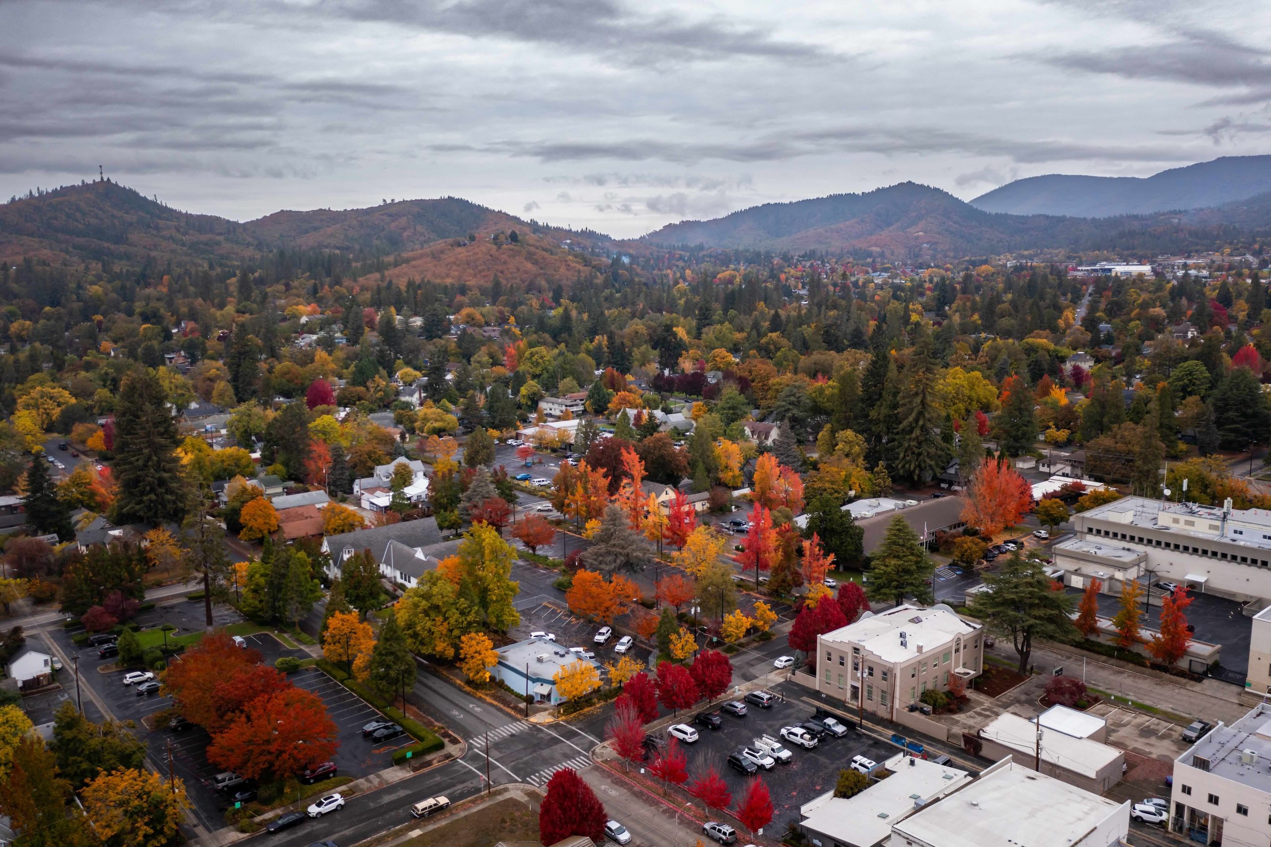 Grants,Pass,,Oregon.,City,In,Southern,Oregon.,Drone,Photo,In