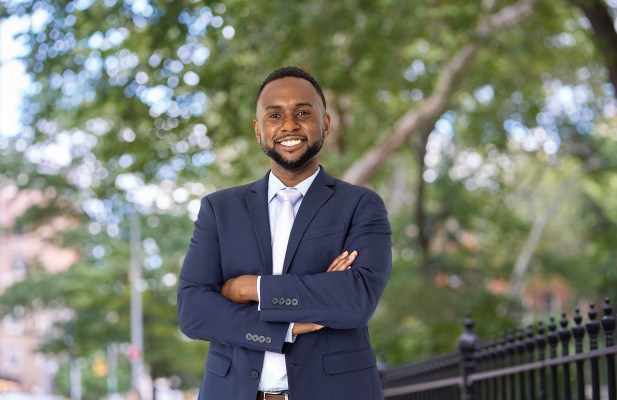 Daniel Harawa's Headshot