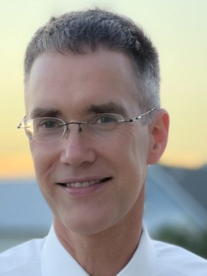 Richard Cooke's Headshot